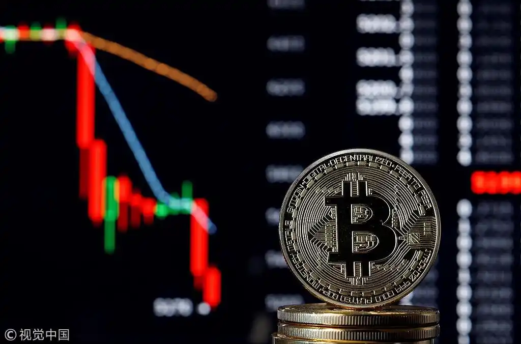 Variations of mining rigs for cryptocurrencies
